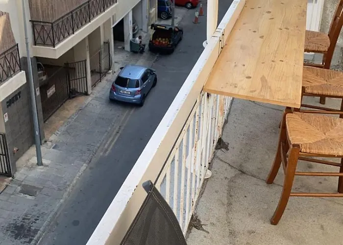 ホステル Unique 100 Meters From