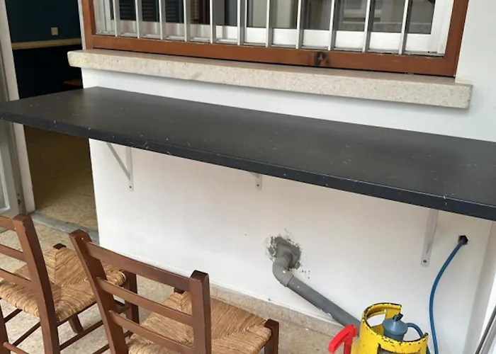 Unique 100 Meters From * Lárnaca