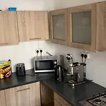 Hostel Unique 100 Meters From *