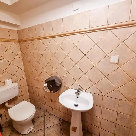 Unique 100 Meters From Vandrerhjem Larnaca